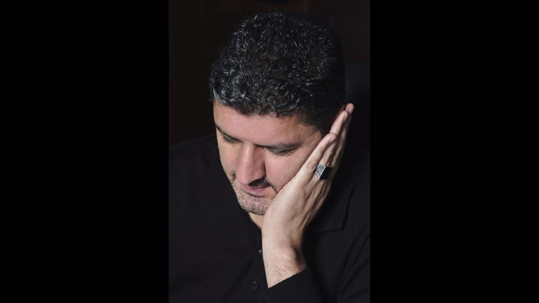 İNSAN RENK IRK… Aykut Torunoğulları