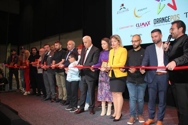 “Fuarım Festivali” Breda’da yoğun ilgi gördü